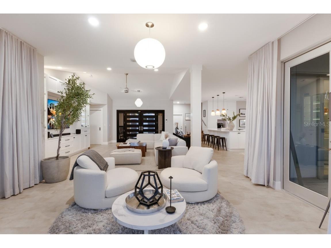 238 Island Circle Sarasota FL 34242 A4650032 image14