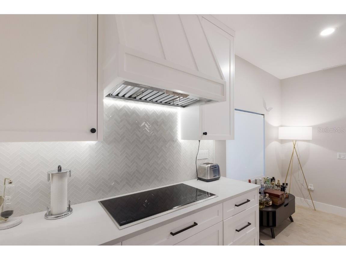 238 Island Circle Sarasota FL 34242 A4650032 image24