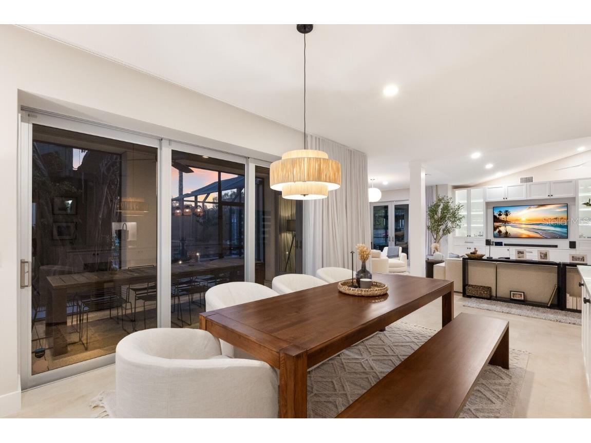 238 Island Circle Sarasota FL 34242 A4650032 image25