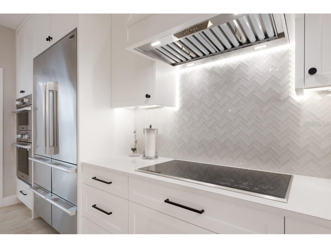 238 Island Circle Sarasota FL 34242 A4650032 image26