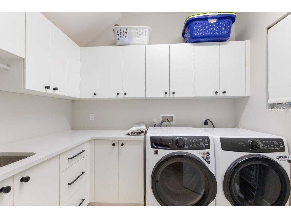 238 Island Circle Sarasota FL 34242 A4650032 image27