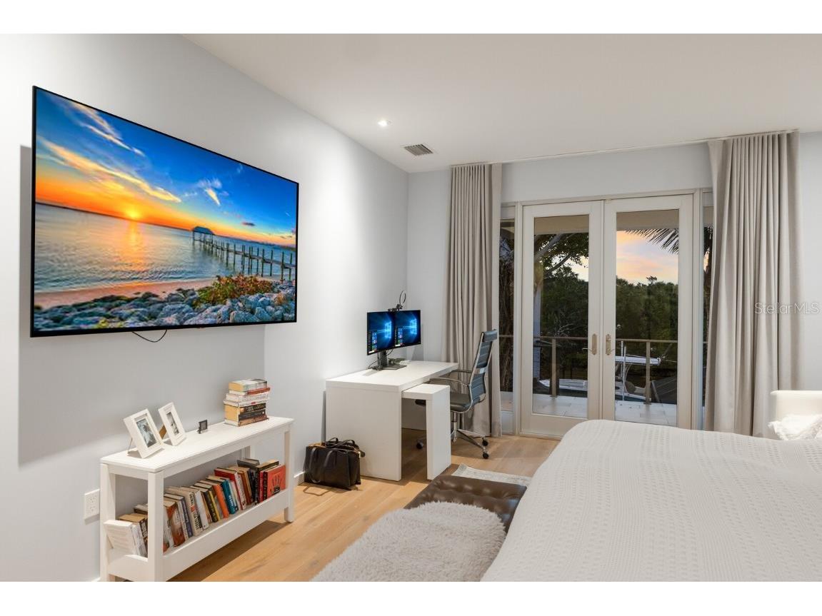 238 Island Circle Sarasota FL 34242 A4650032 image38