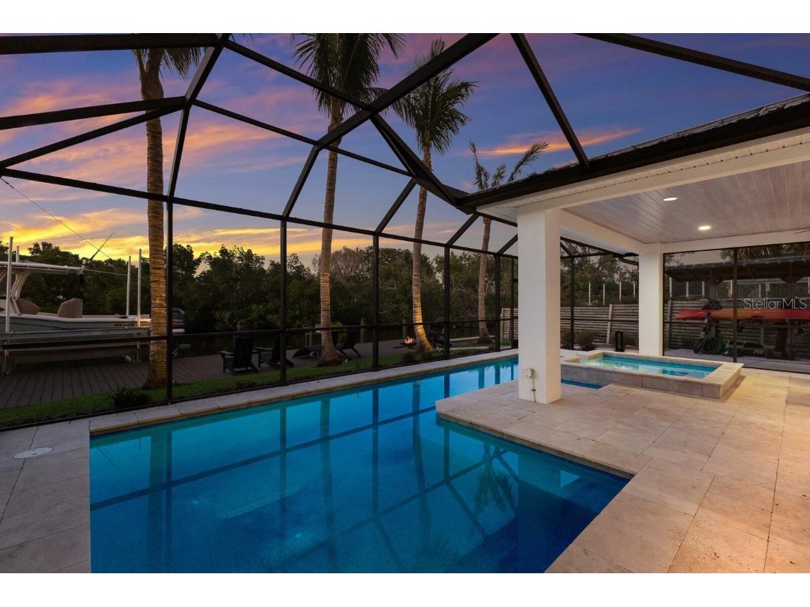 238 Island Circle Sarasota FL 34242 A4650032 image45