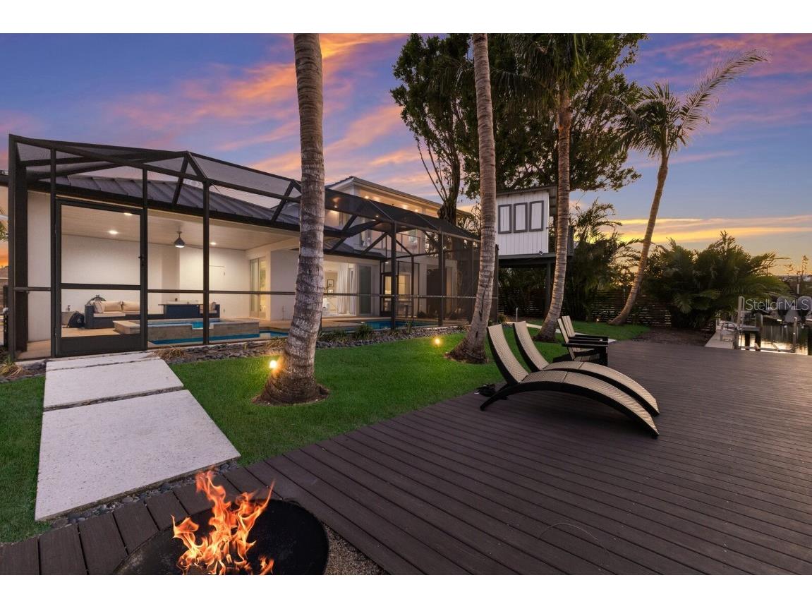 238 Island Circle Sarasota FL 34242 A4650032 image51