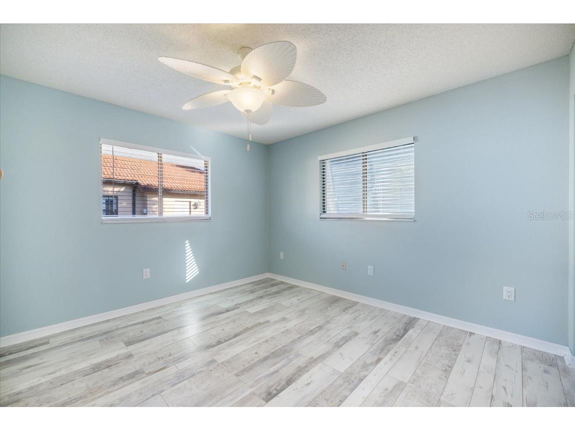 238 Lookout Point Drive Osprey FL 34229 A4671468 image18