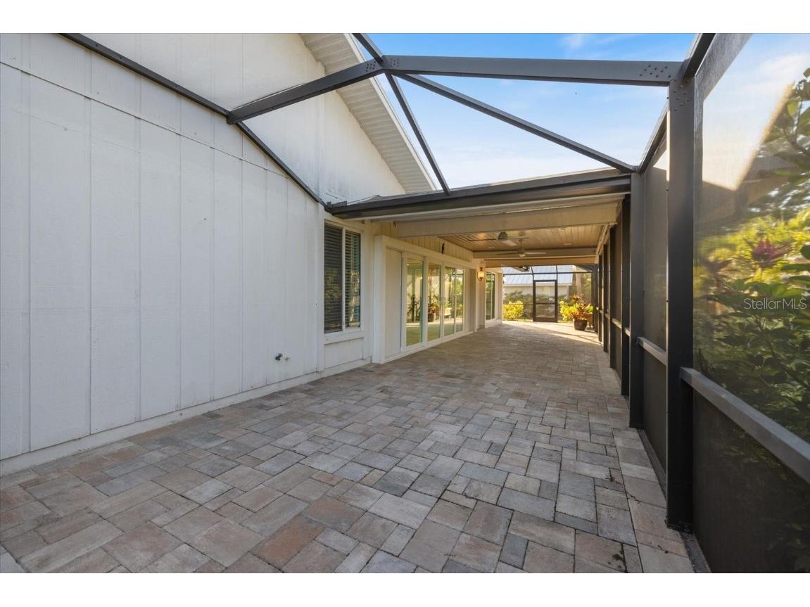 238 Lookout Point Drive Osprey FL 34229 A4671468 image32