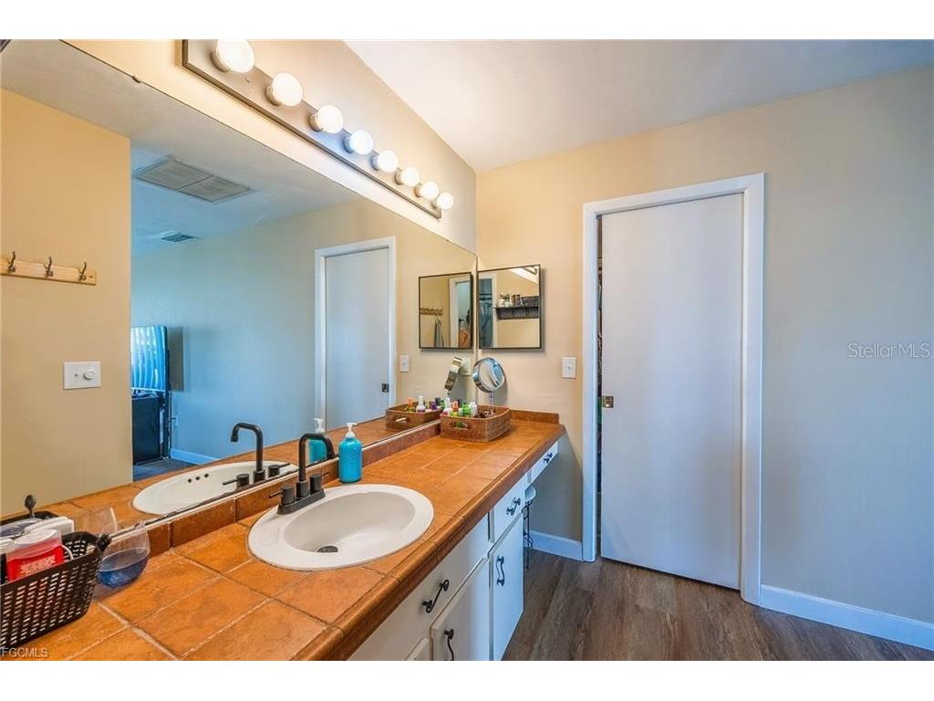 238 SE 9th Terrace Cape Coral FL 33990 C7523727 image28