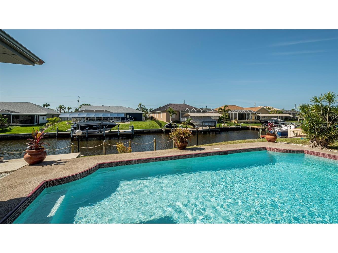 238 SW 37th Terrace Cape Coral FL 33914 - CARINA CANAL C7473698 image1