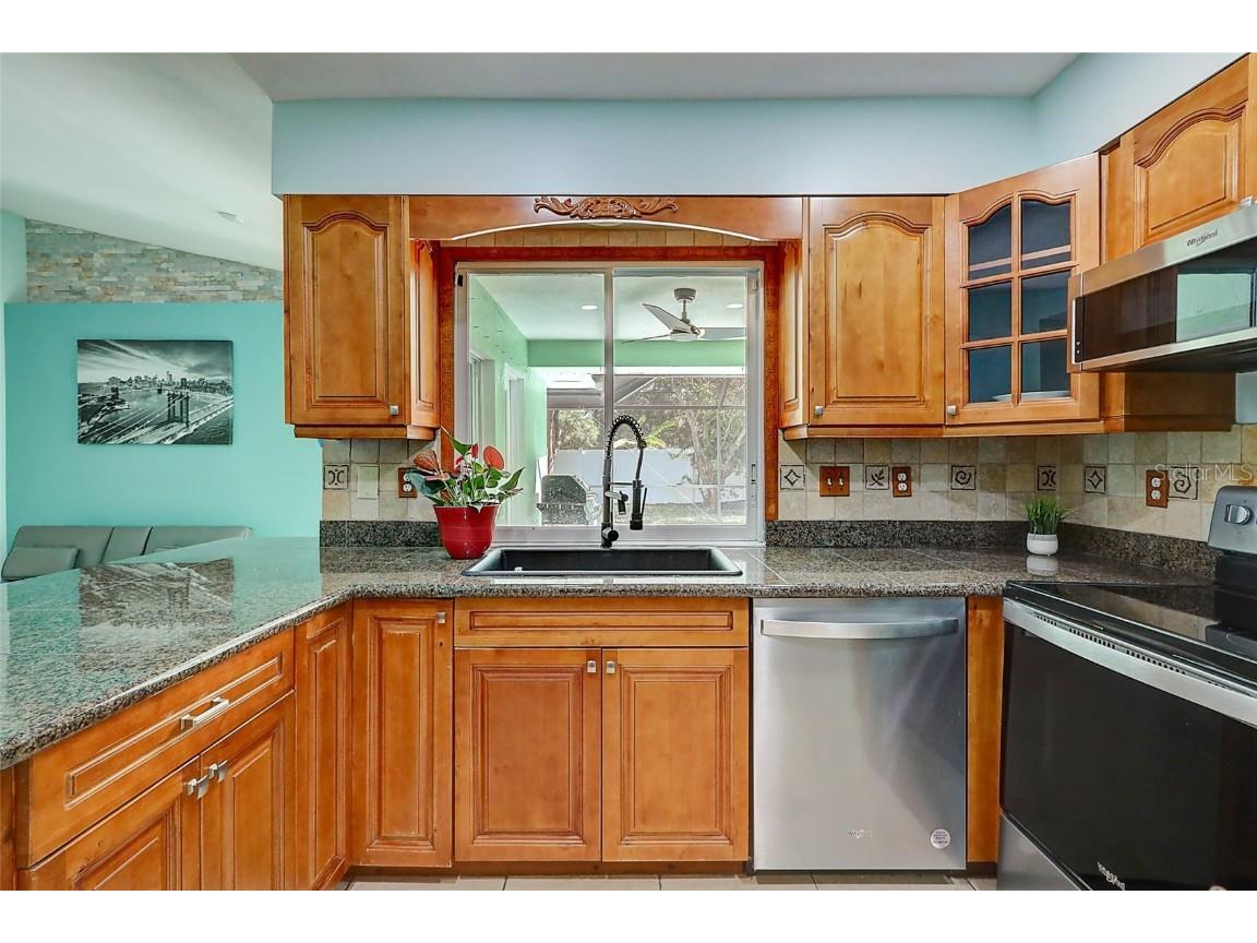 238 SW Grove Avenue Port Saint Lucie FL 34983 OM712161 image12