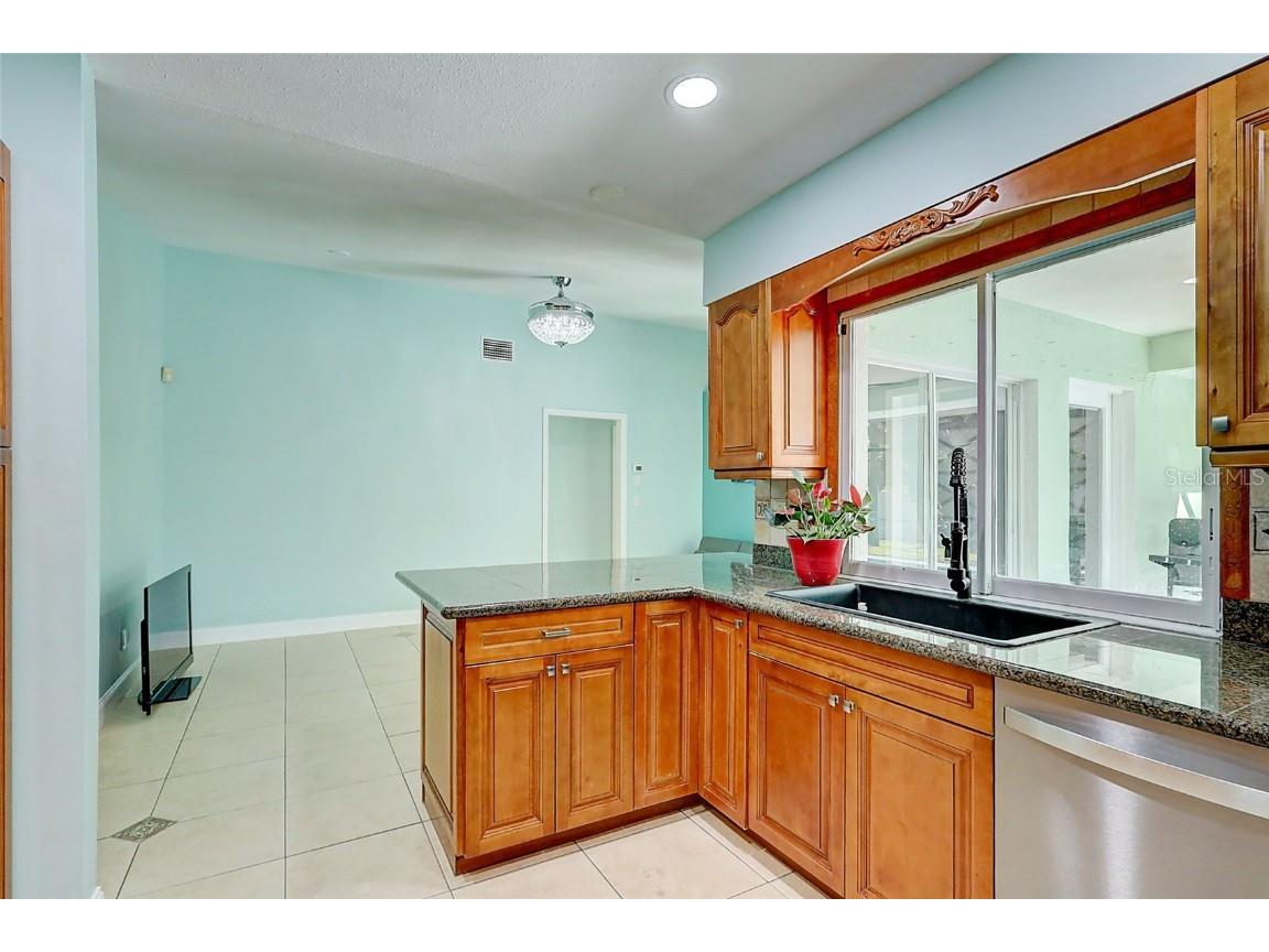 238 SW Grove Avenue Port Saint Lucie FL 34983 OM712161 image15