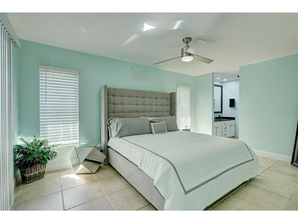 238 SW Grove Avenue Port Saint Lucie FL 34983 OM712161 image17