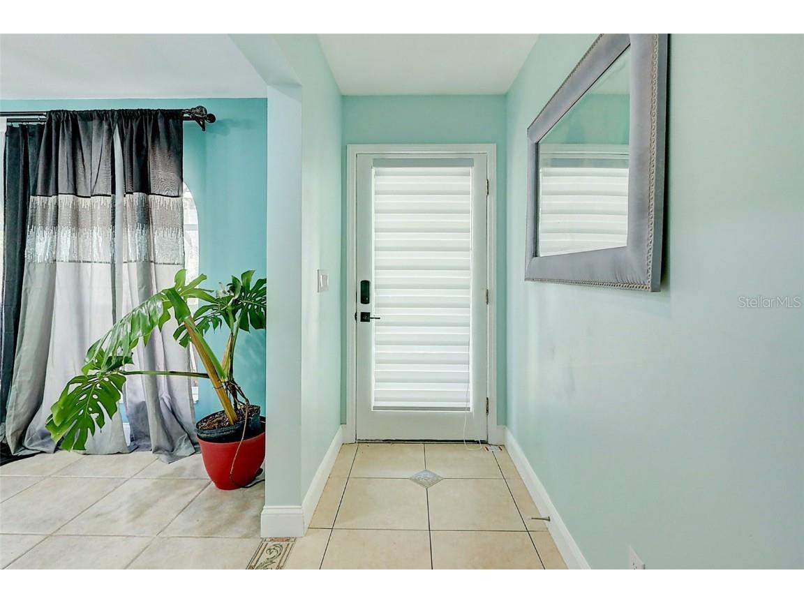 238 SW Grove Avenue Port Saint Lucie FL 34983 OM712161 image4