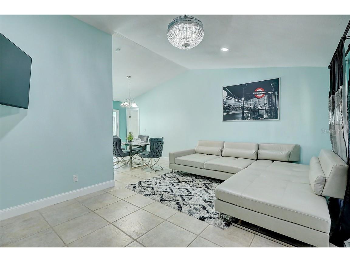 238 SW Grove Avenue Port Saint Lucie FL 34983 OM712161 image6