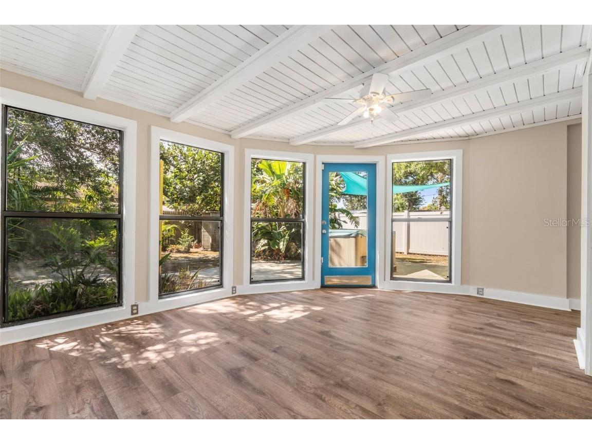 2380 Bay St Sarasota FL 34237 A4670064 image33