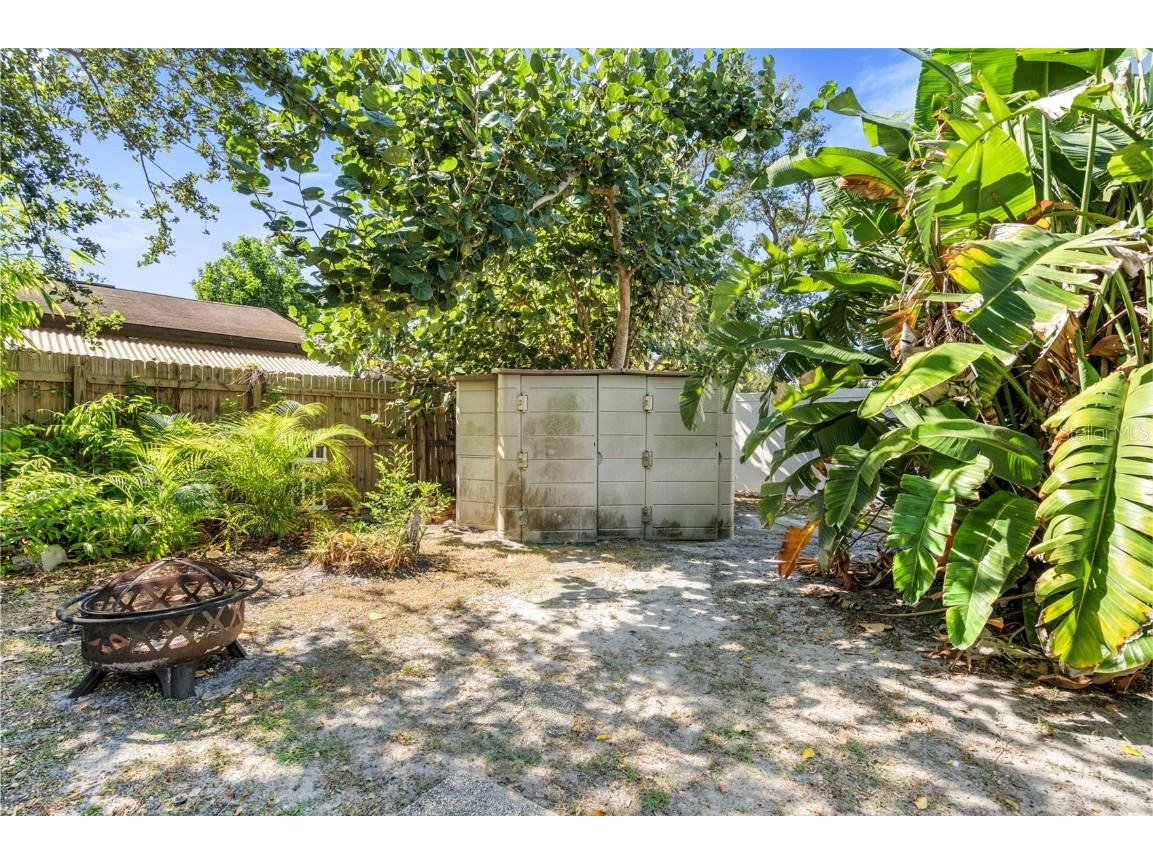 2380 Bay St Sarasota FL 34237 A4670064 image37