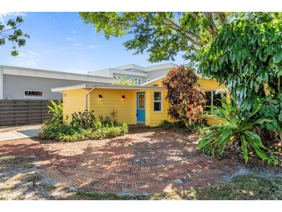 2380 Bay St Sarasota FL 34237 A4670064 image4