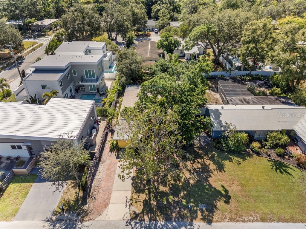 2380 Bay St Sarasota FL 34237 A4670064 image43