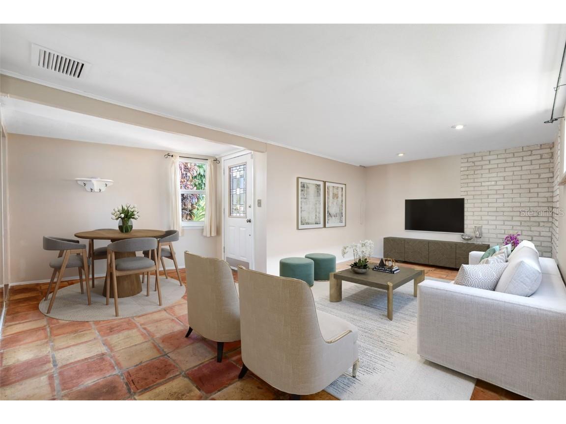 2380 Bay St Sarasota FL 34237 A4670064 image9