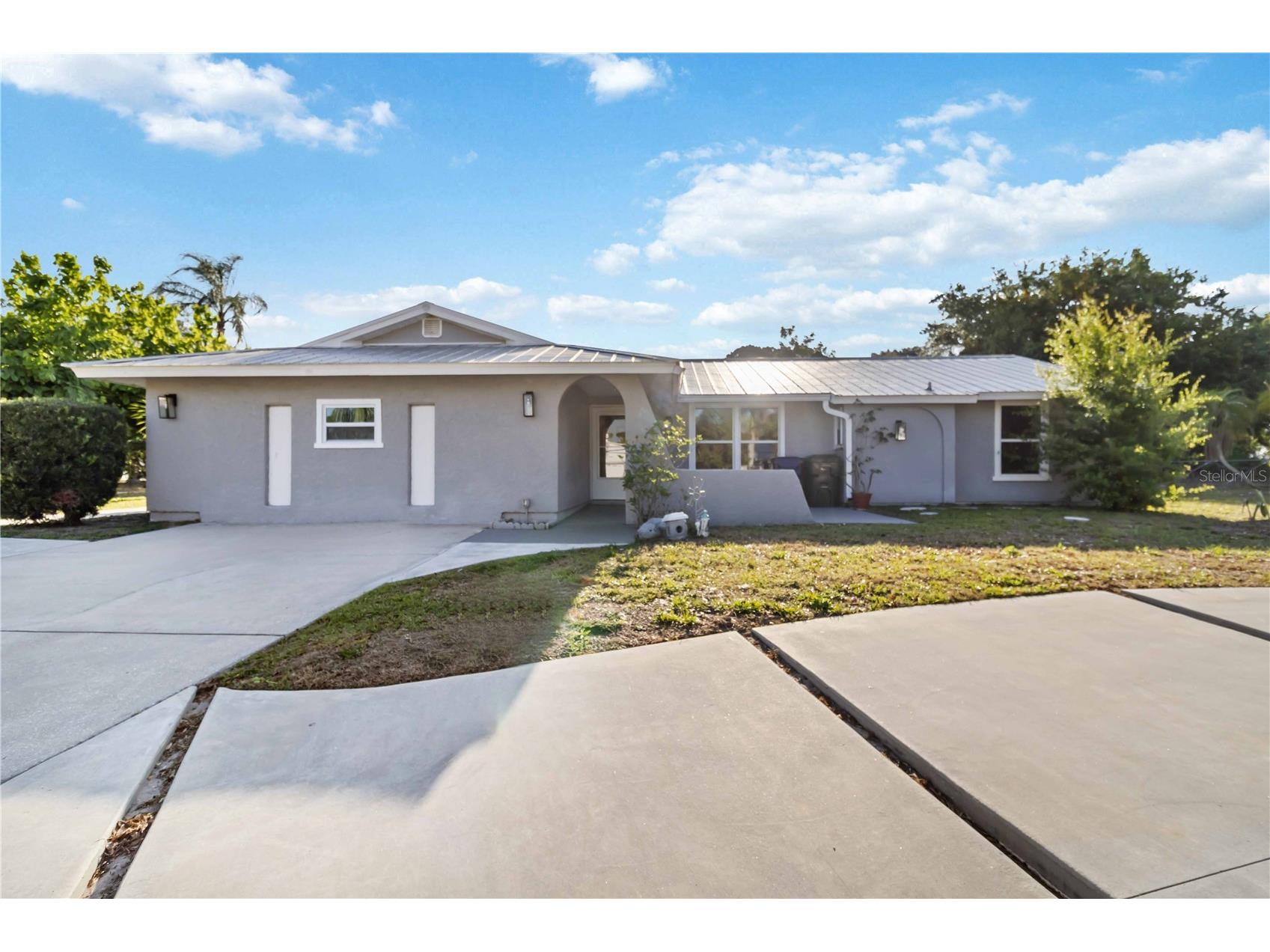 2380 Lockwood Meadows Way Sarasota FL 34234 A4688274 image1