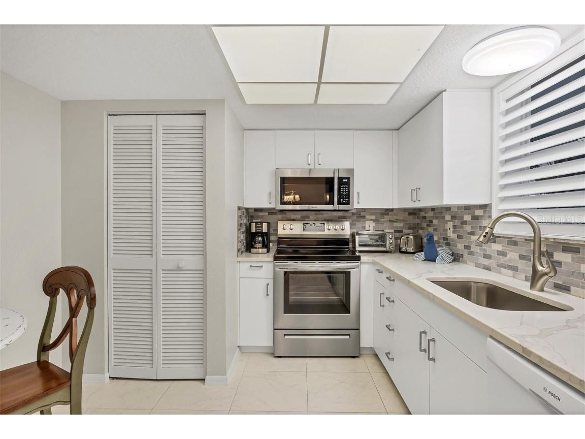 2380 N Beach Road #108 Englewood FL 34223 D6143519 image18