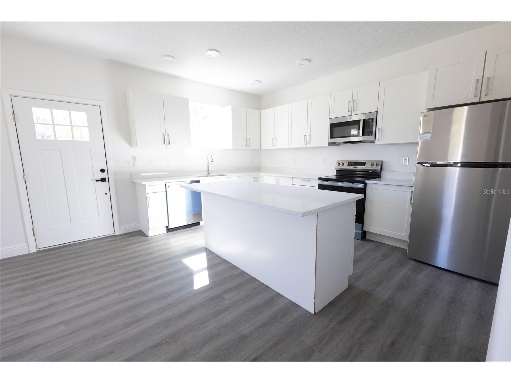 2381 Cr 423 #LOT 41 Lake Panasoffkee FL 33538 G5102927 image15