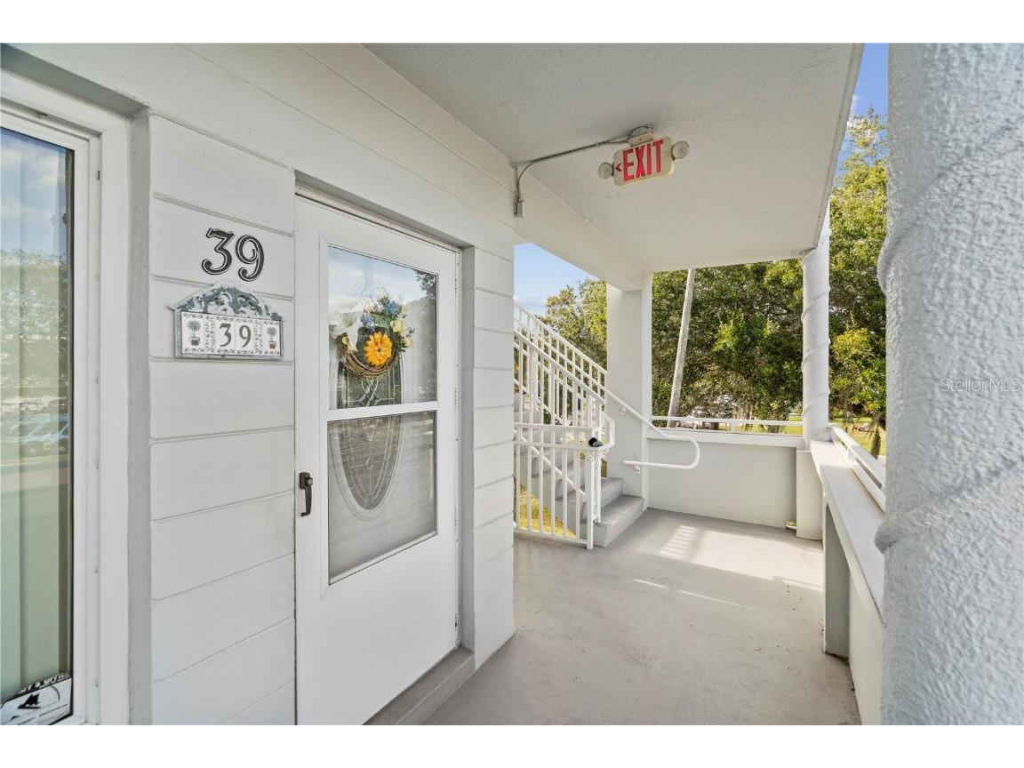 2381 Ecuadorian Way #39 Clearwater FL 33763 U8219303 image1