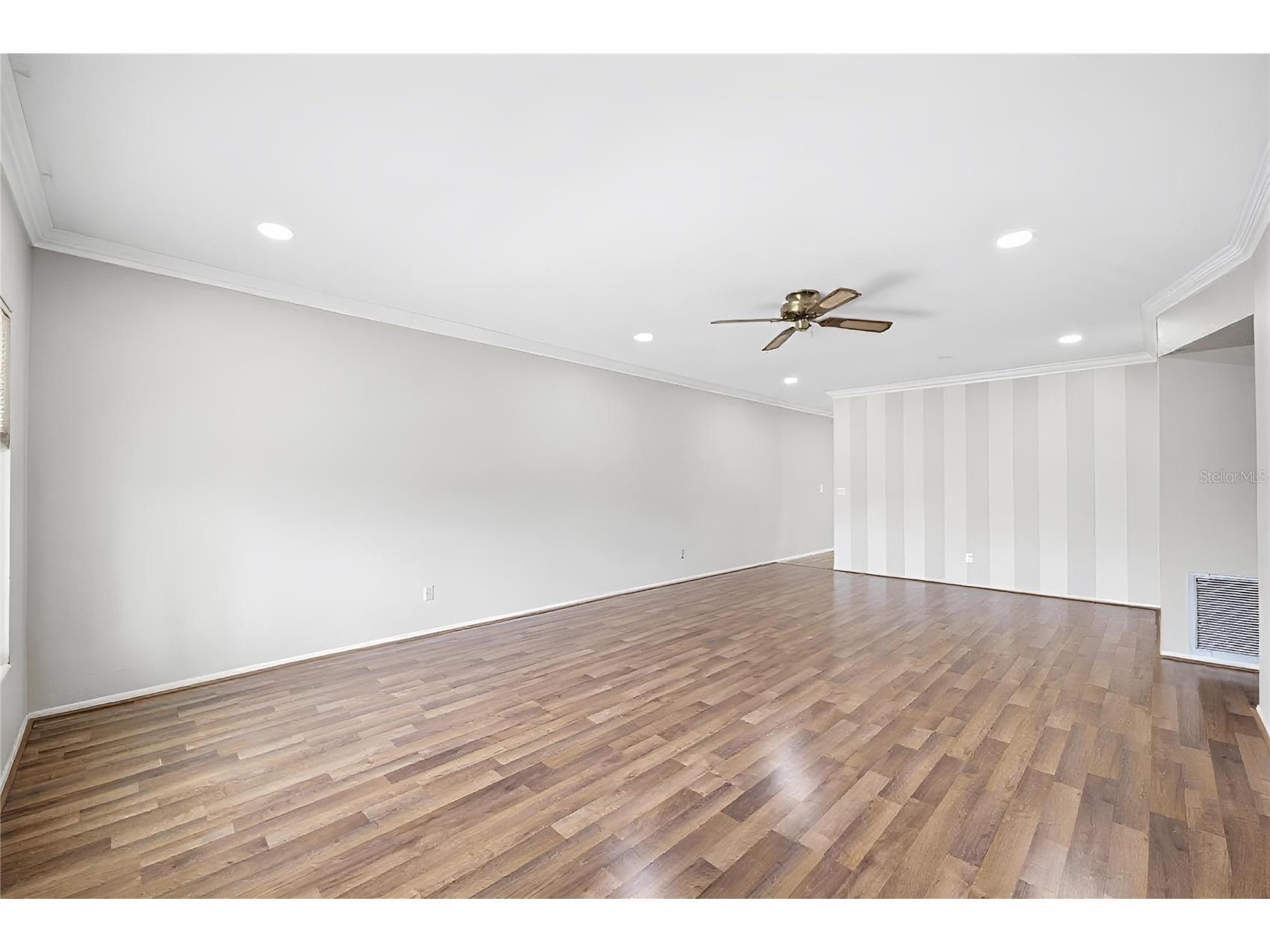 2381 Ecuadorian Way #45 Clearwater FL 33763 TB8506318 image5