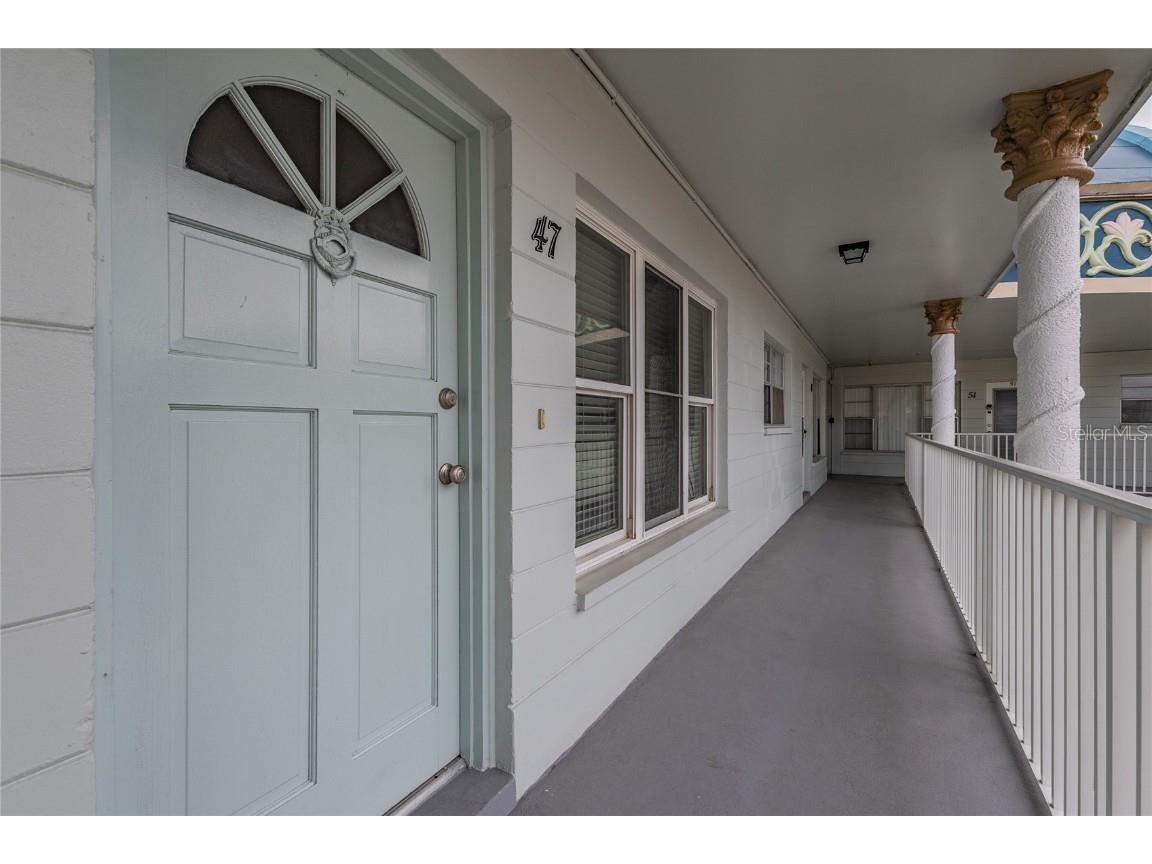 2381 Ecuadorian Way #47 Clearwater FL 33763 T3357715 image1