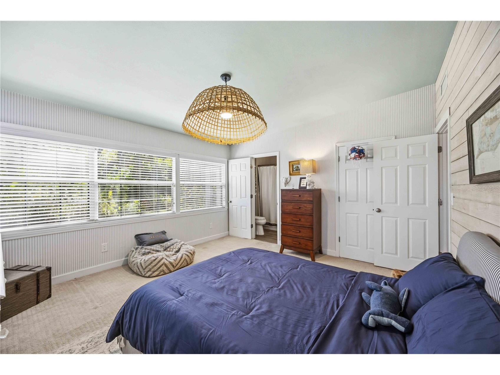 2381 Florinda Street Sarasota FL 34231 A4685950 image14