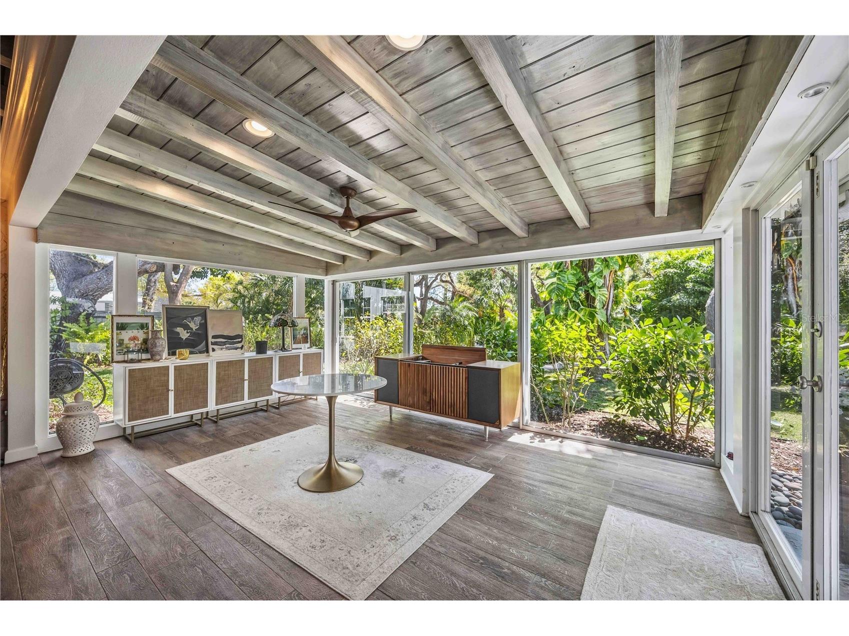 2381 Florinda Street Sarasota FL 34231 A4685950 image2