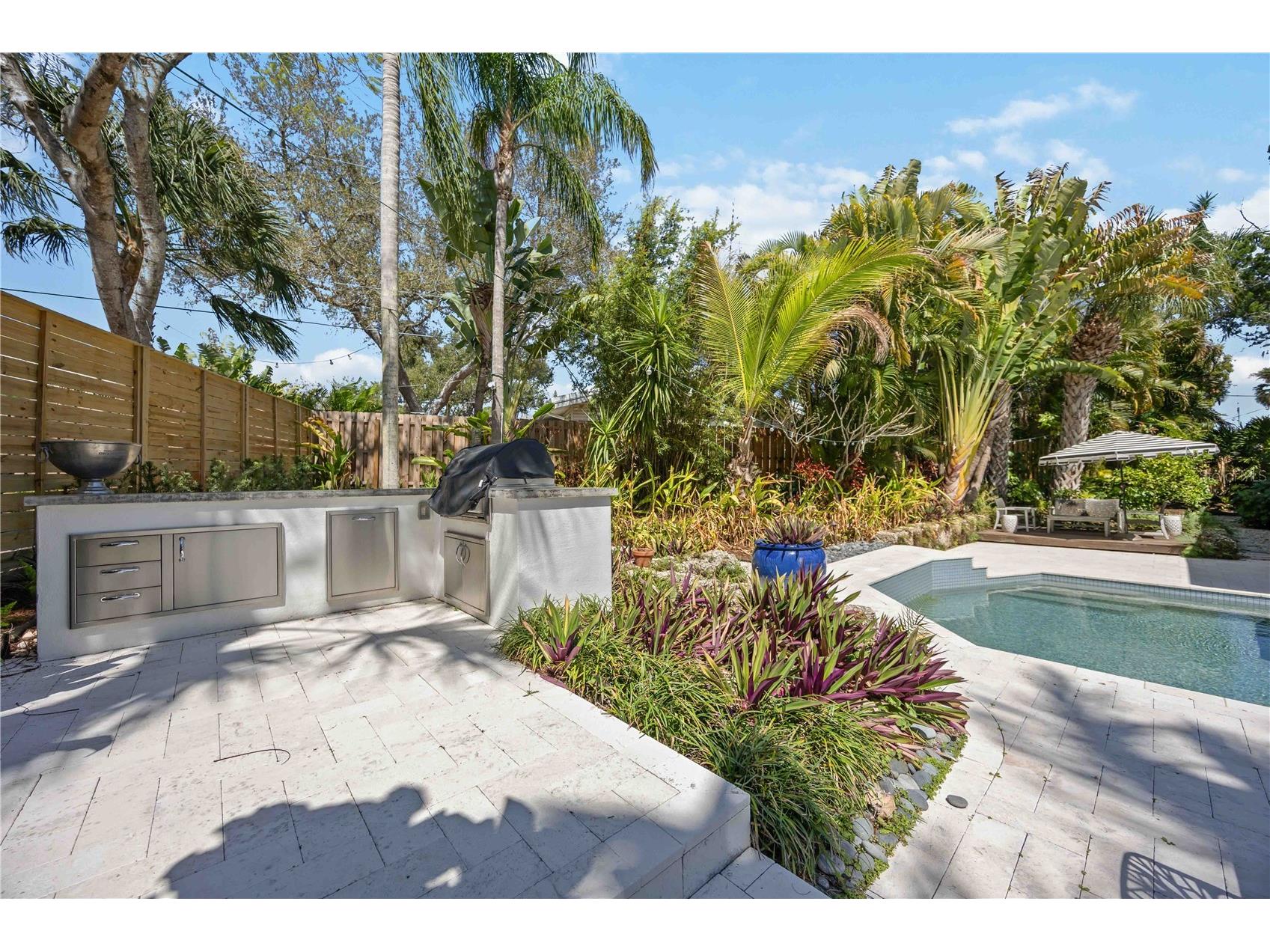 2381 Florinda Street Sarasota FL 34231 A4685950 image28