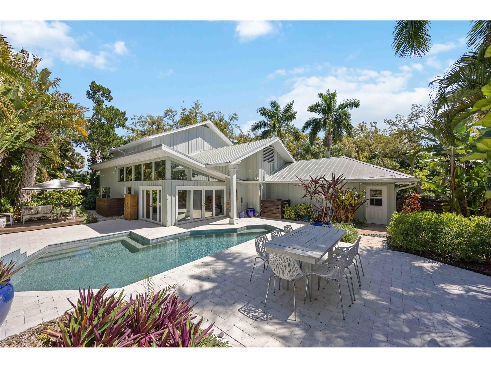 2381 Florinda Street Sarasota FL 34231 A4685950 image29