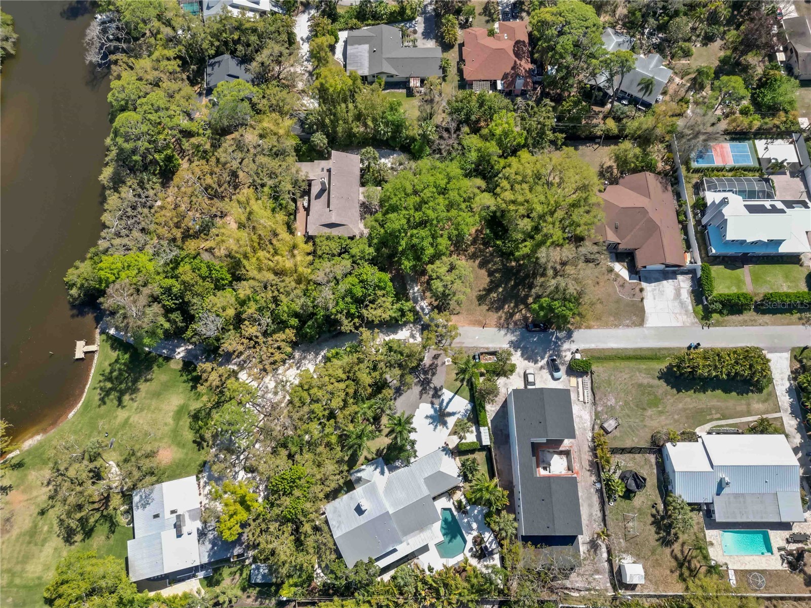 2381 Florinda Street Sarasota FL 34231 A4685950 image31