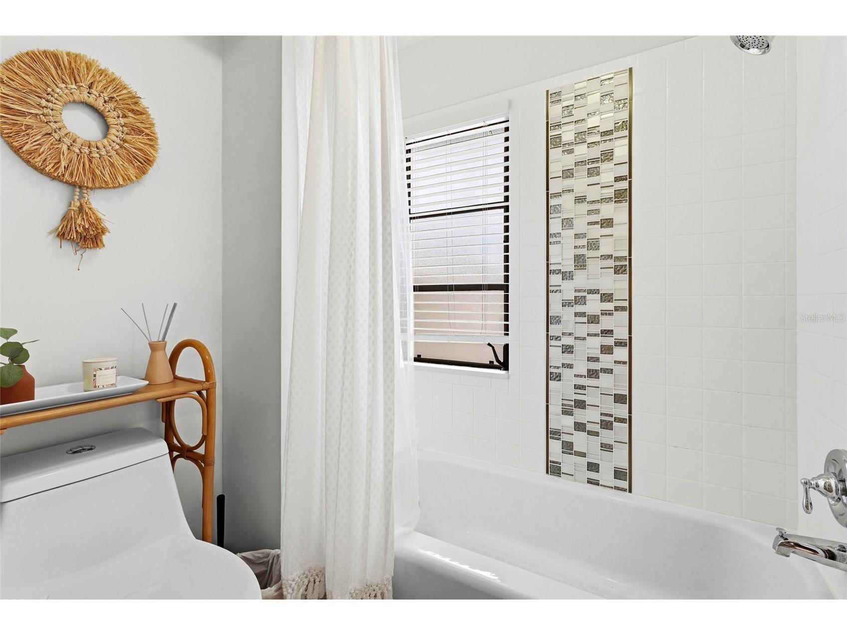 2383 Lakeside Mews #D3 Sarasota FL 34235 A4693236 image12
