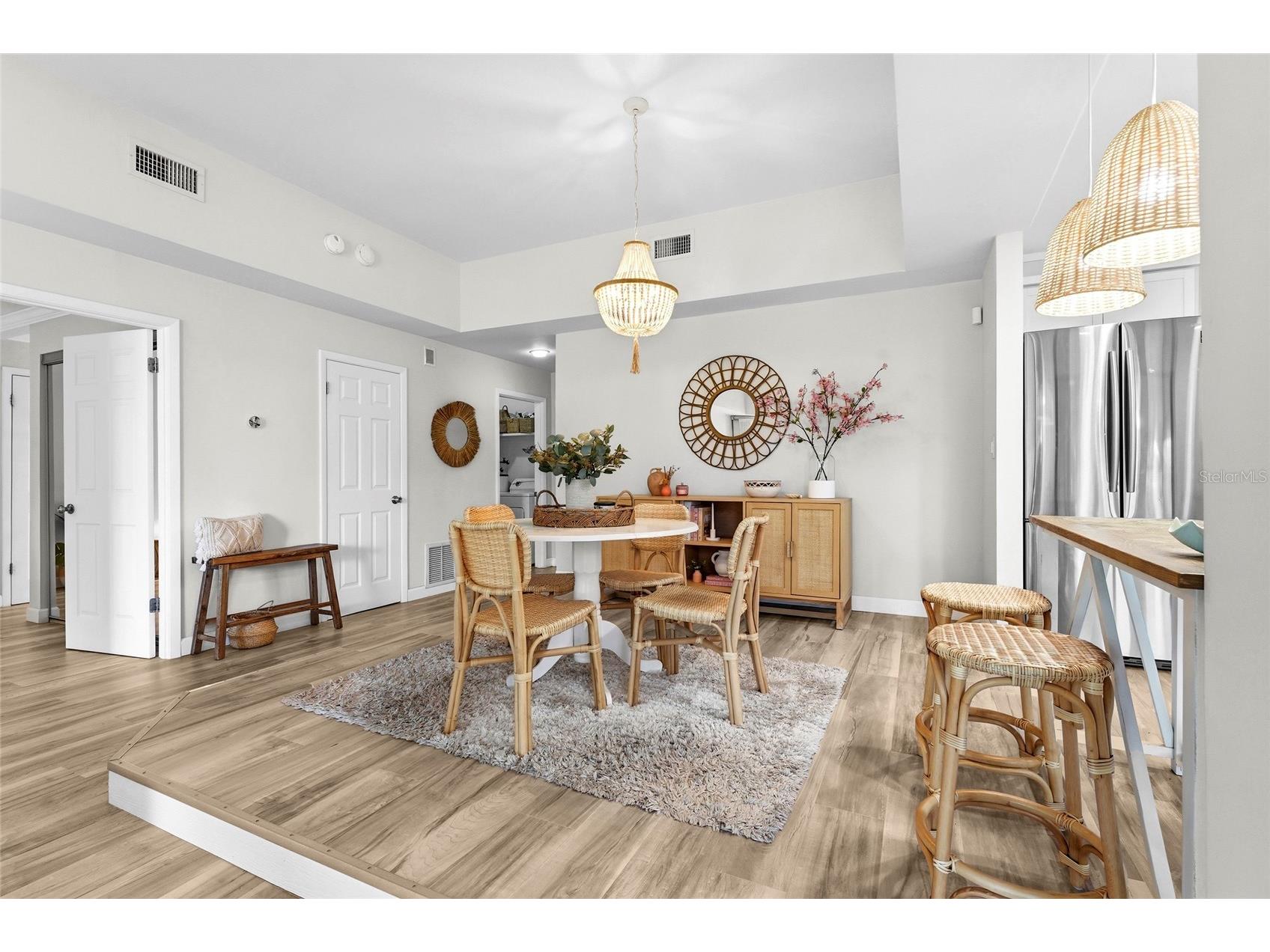 2383 Lakeside Mews #D3 Sarasota FL 34235 A4693236 image5