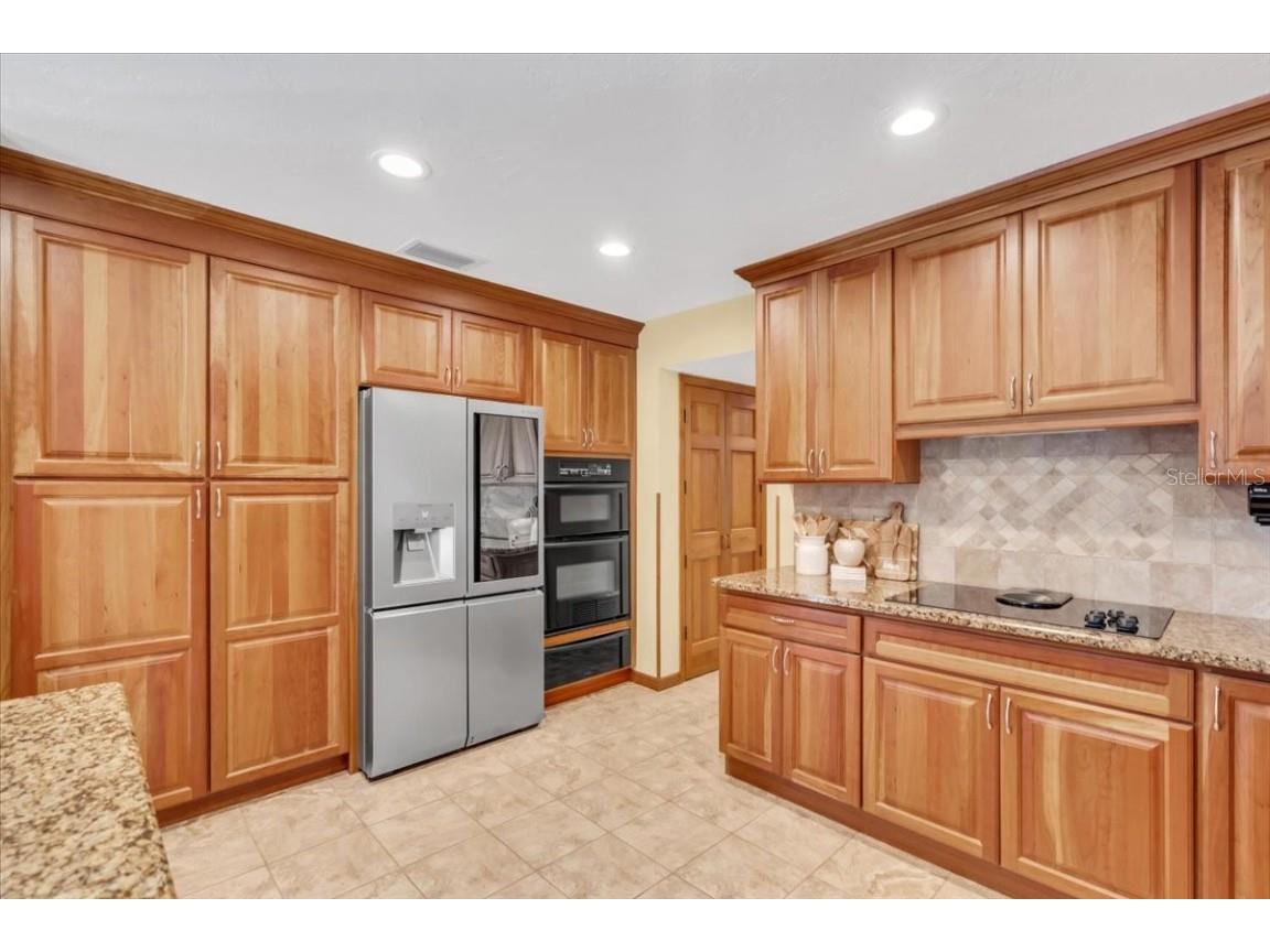 2383 Landings Circle Bradenton FL 34209 TB8446699 image7