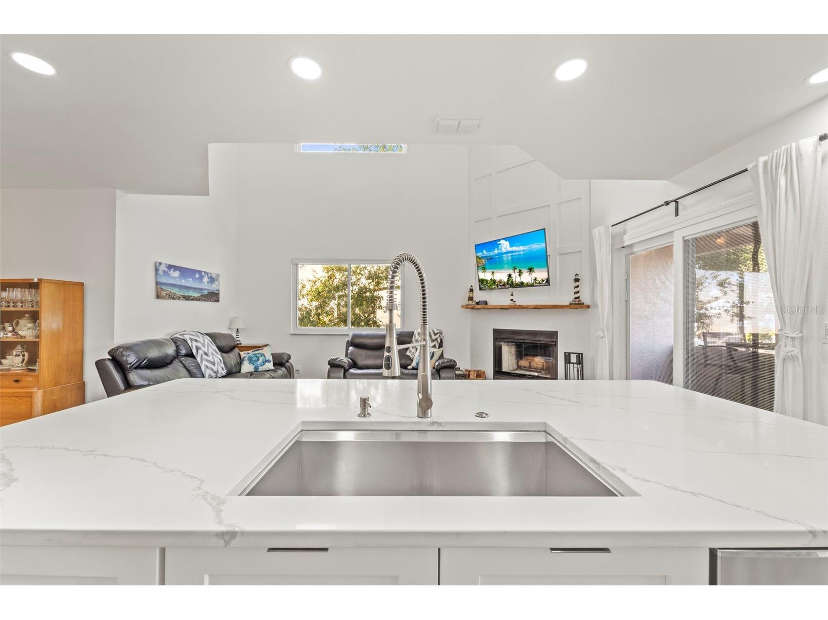 2385 Hanover Drive Dunedin FL 34698 TB8463846 image16