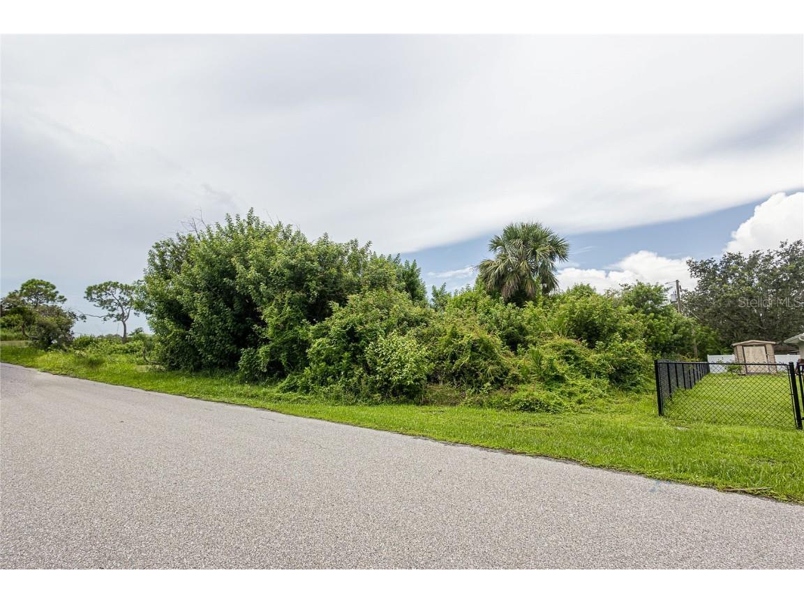 2385 Staver Street Port Charlotte FL 33980 T3490136 image1