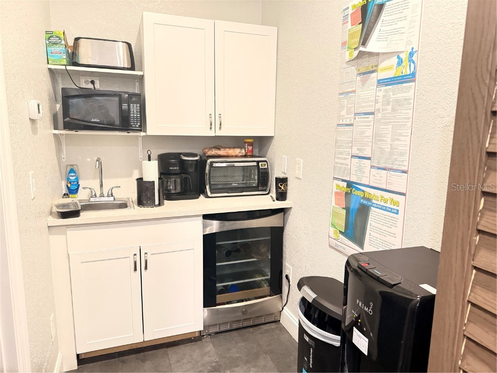 2385 Tampa Road Palm Harbor FL 34683 TB8422052 image20