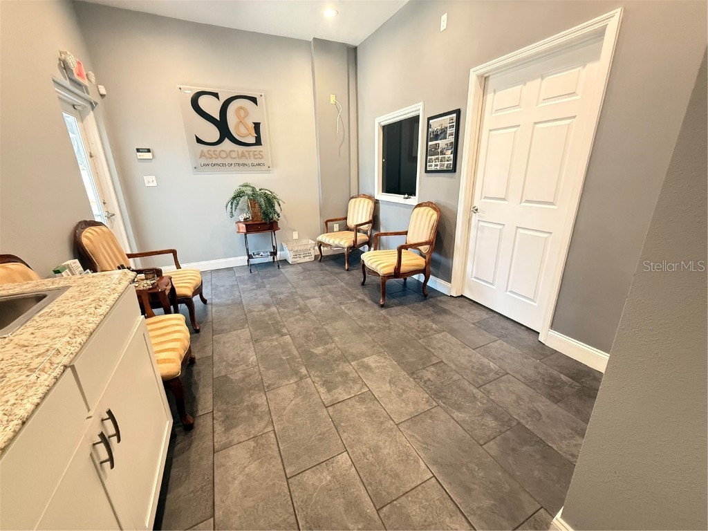 2385 Tampa Road Palm Harbor FL 34683 TB8422052 image7