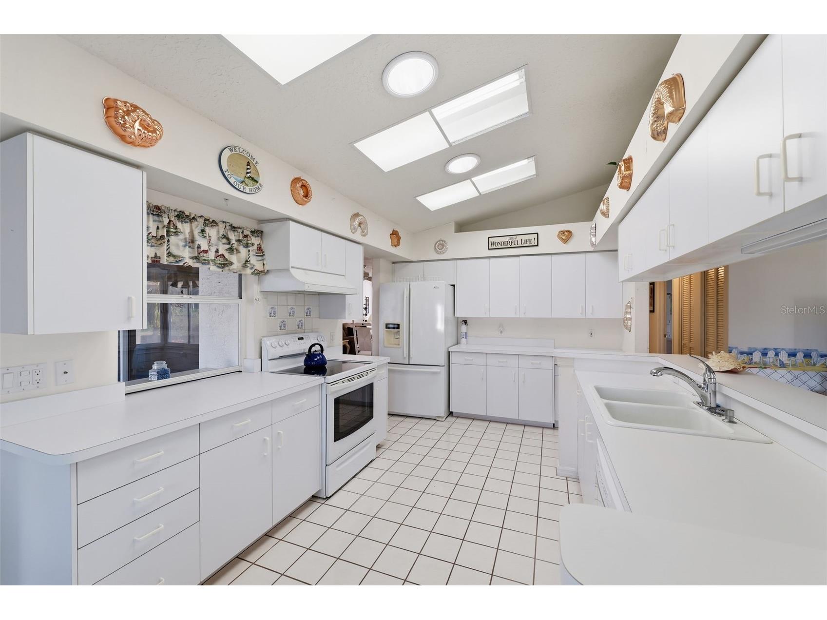 2385 Whisper Walk Drive Spring Hill FL 34606 W7883228 image10