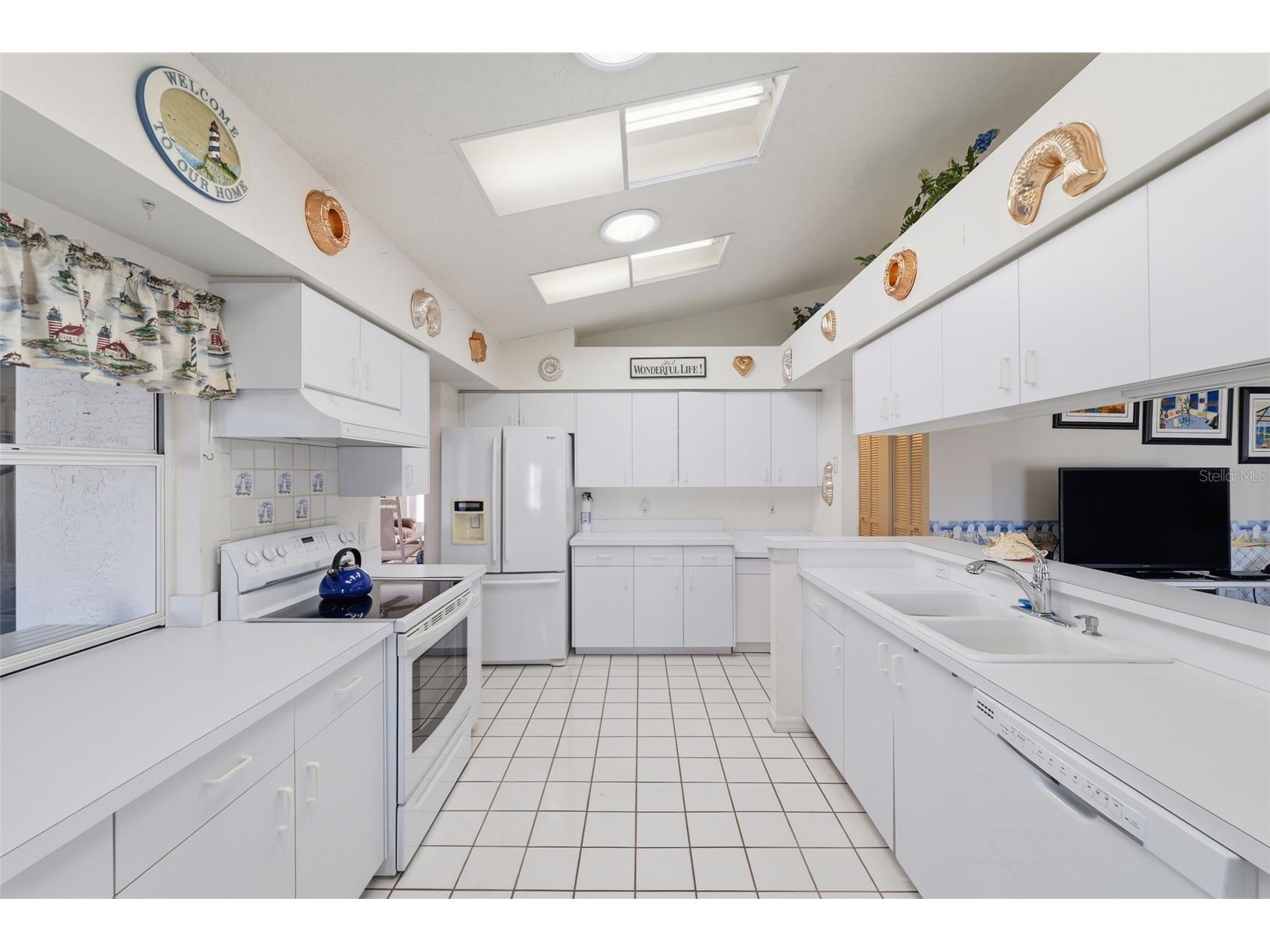 2385 Whisper Walk Drive Spring Hill FL 34606 W7883228 image46