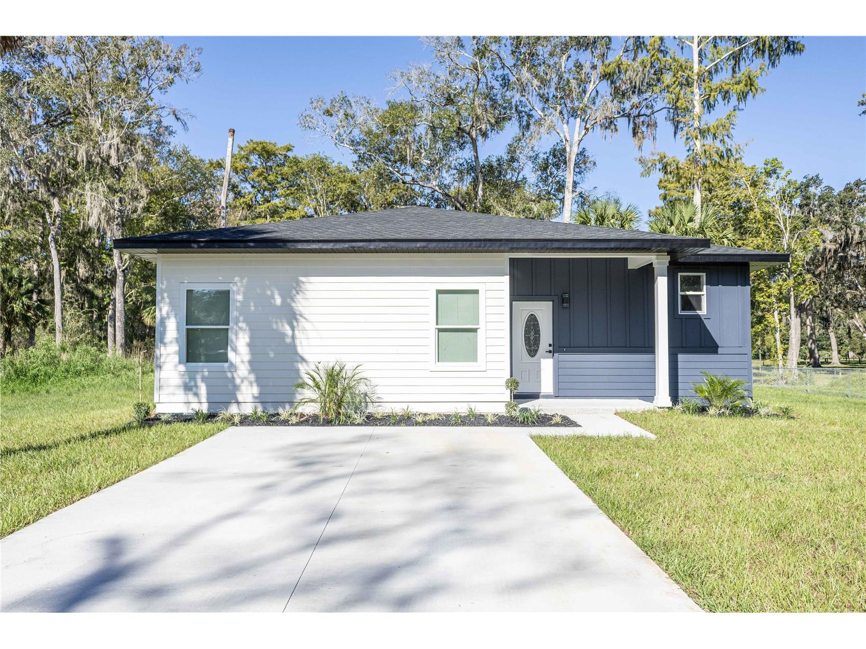 2386 Cr 423 #LOT 18 Lake Panasoffkee FL 33538 G5101177 image1