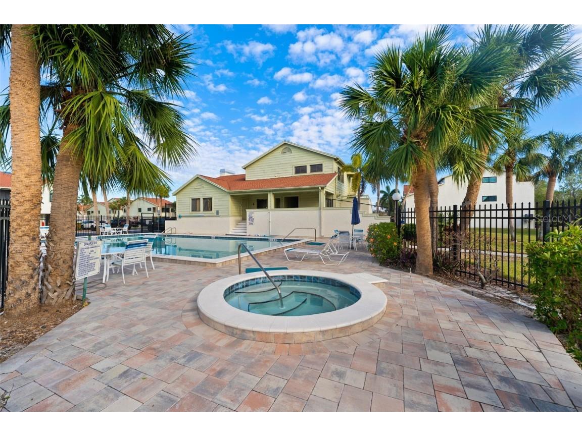 2387 Hanover Drive #2387 Dunedin FL 34698 TB8373565 image90