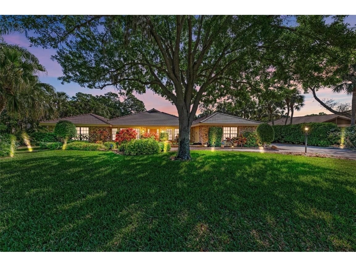 2387 Landings Circle Bradenton FL 34209 A4603721 image1
