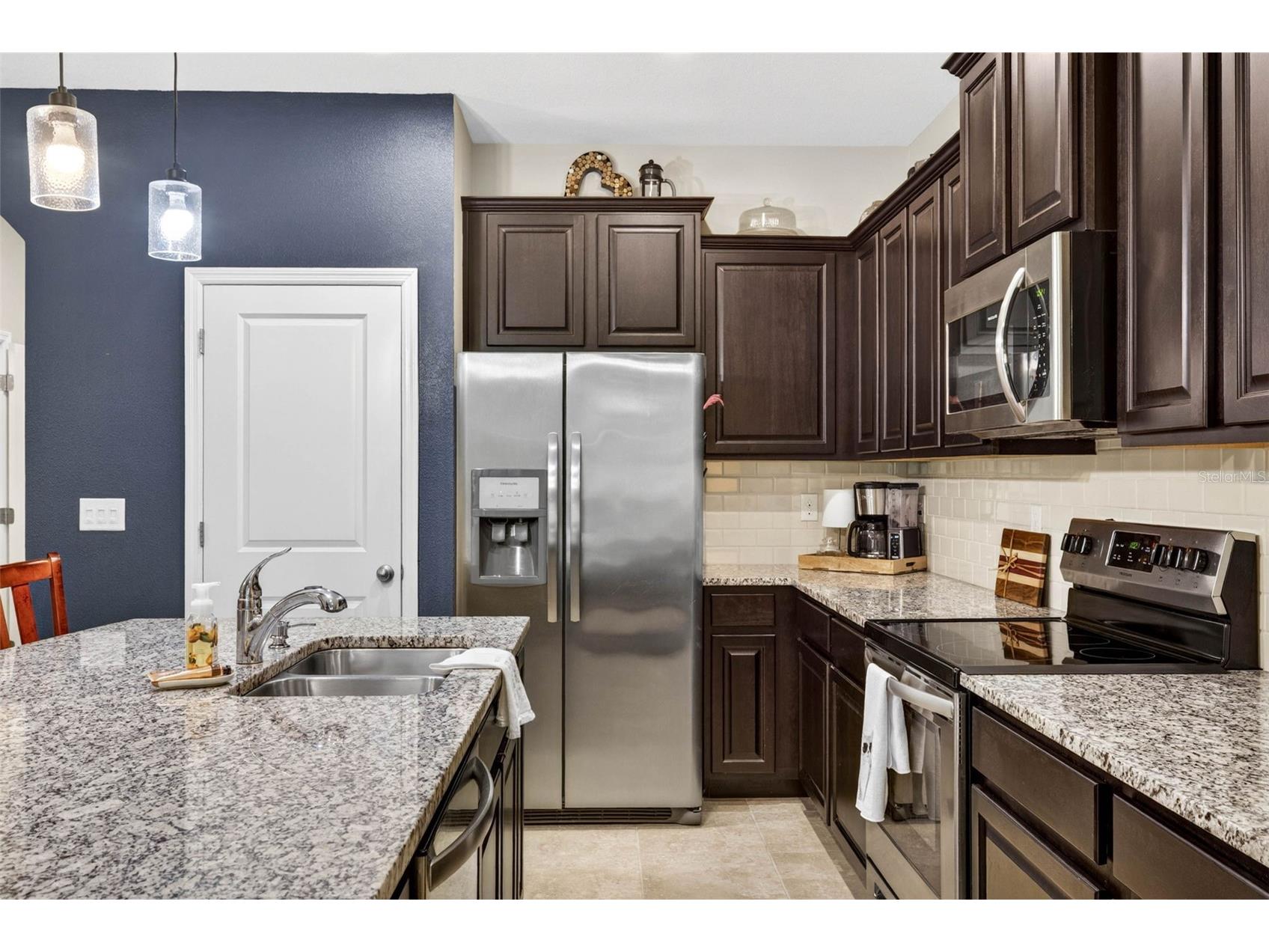2387 Midnight Pearl Drive Sarasota FL 34240 A4695912 image10