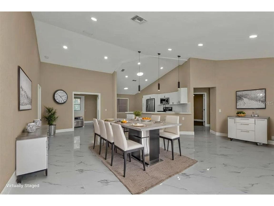 2387 Tamarind Street Port Charlotte FL 33948 C7501462 image3