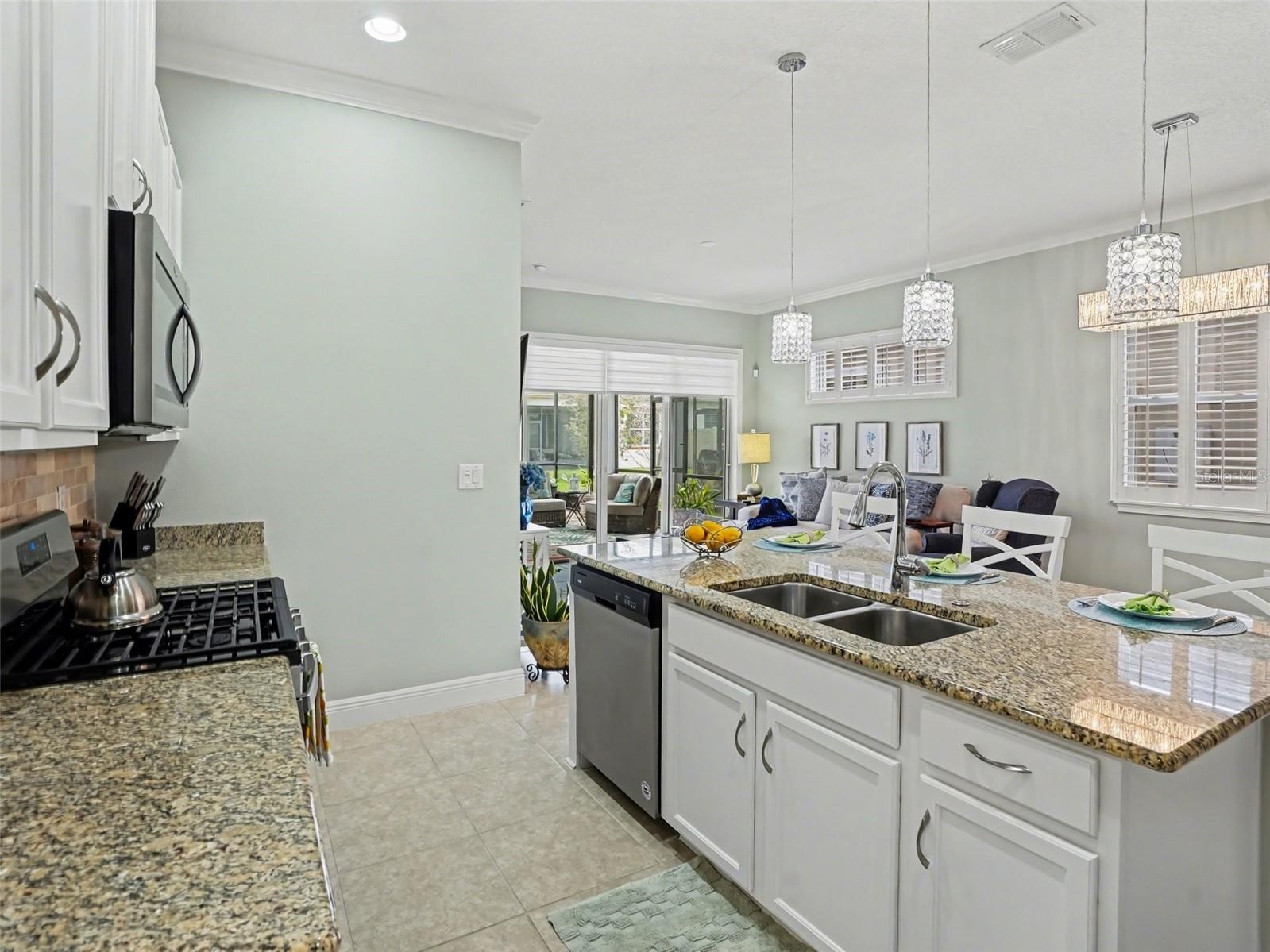 2388 Datura Loop Saint Cloud FL 34772 A4683880 image12