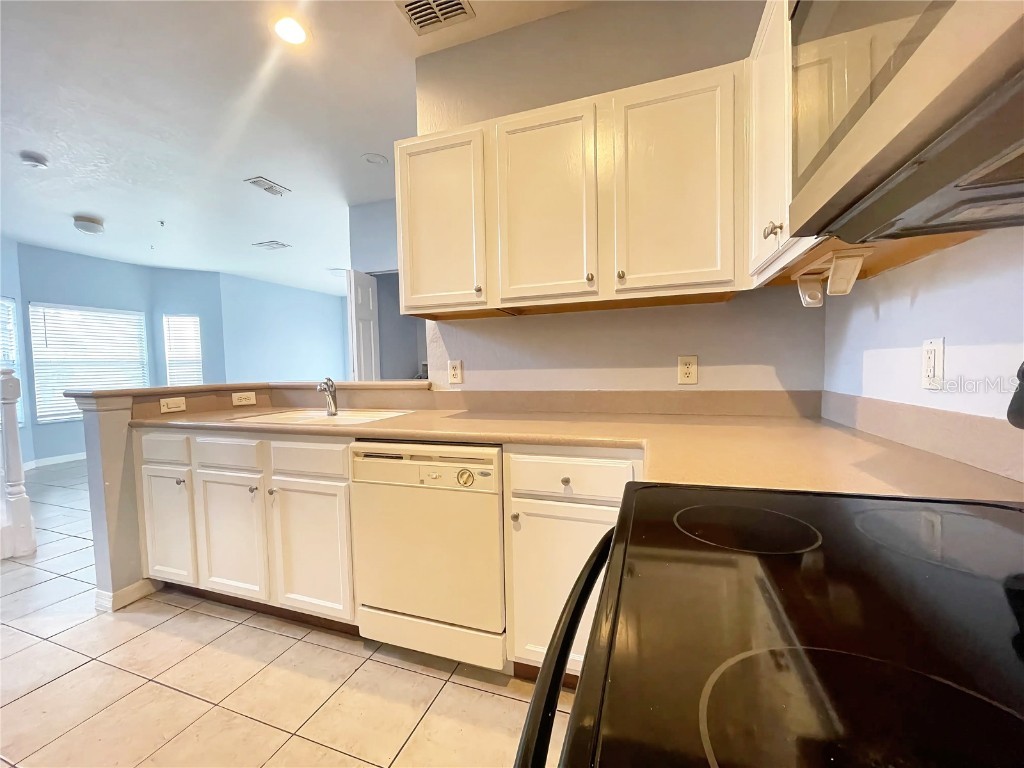 2388 Grand Central Parkway #5 Orlando FL 32839 O6353507 image4