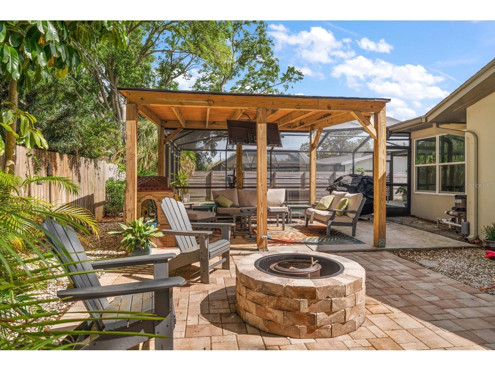 2388 Jones Drive Dunedin FL 34698 TB8496701 image3